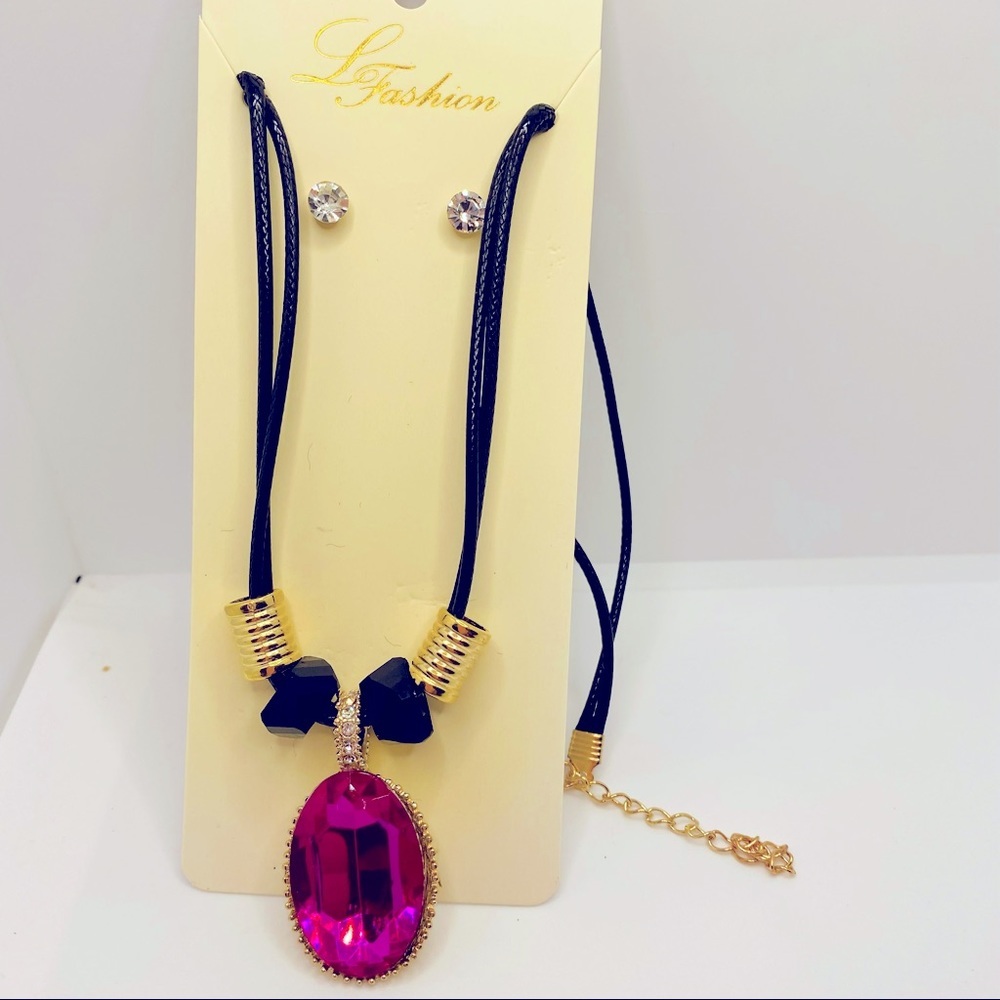 Chocker Blue pendant with Crystals and Earrings